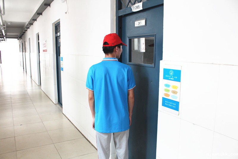 1560129922260213.jpg 5、宿舍很安静_副本.jpg