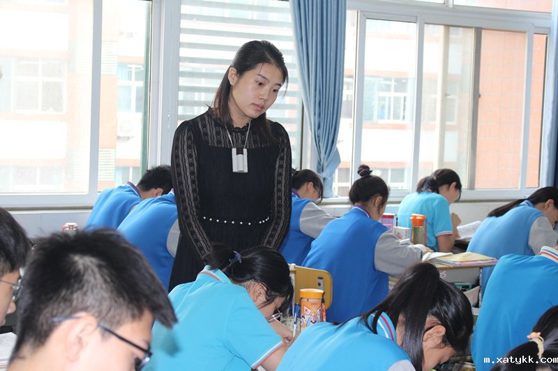 1567736175101468.jpg 5学行课堂环节一:自主先学_副本.jpg