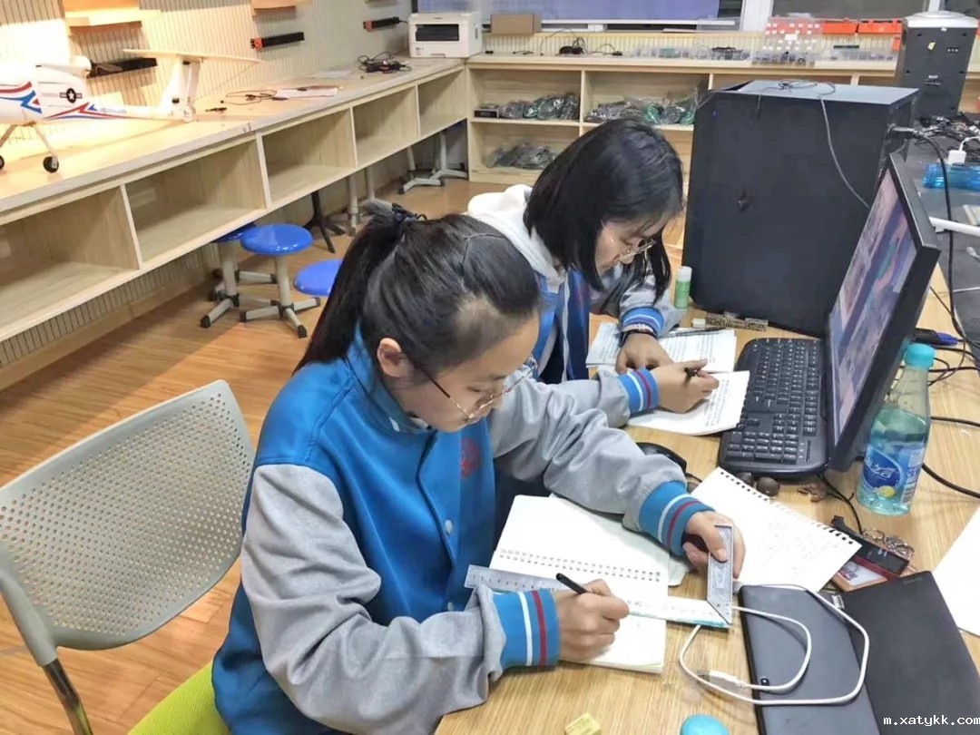 1567904947555282.jpg 640.webp (6).jpg