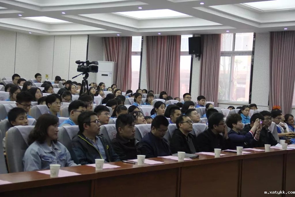 1567906224113776.jpg 640.webp.jpg