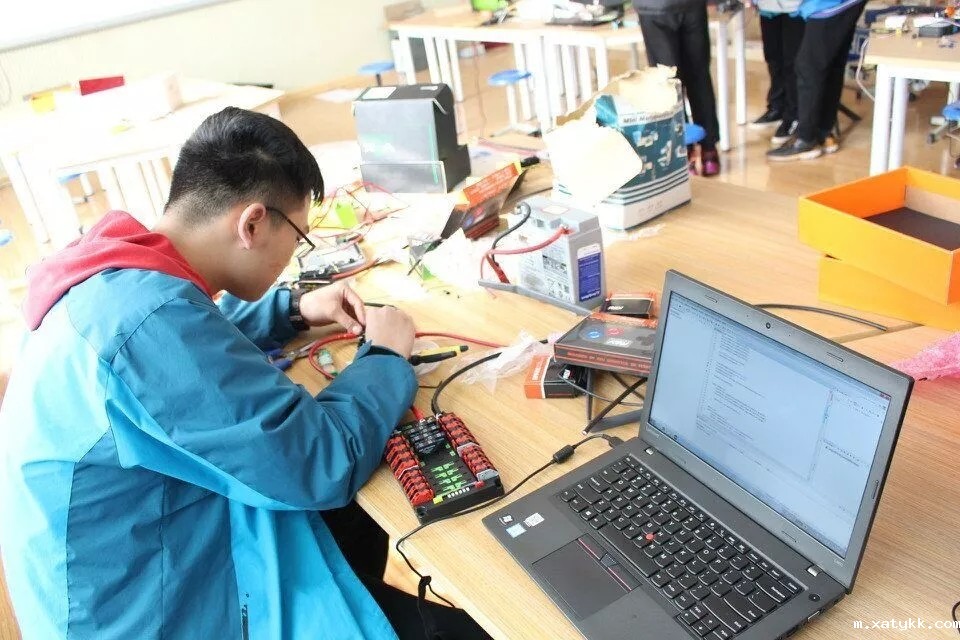 1567913591109610.jpg 640.webp (6).jpg