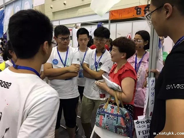 1567914360321490.jpg 640.webp (6).jpg