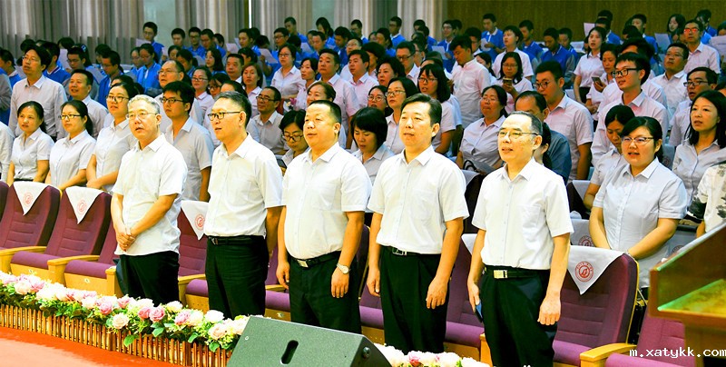 12 同唱《我和我的祖国》.jpg