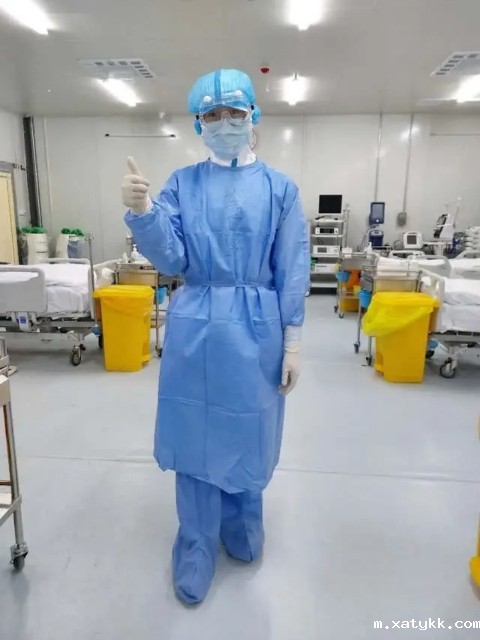 1584020058405316.jpg 3.在工作中的董云霄同学的妈妈.jpg