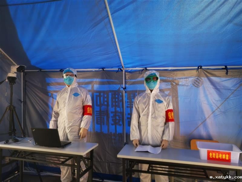 6 工作人员做好准备.jpg