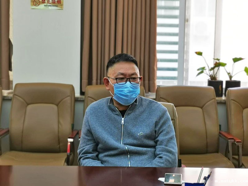 1584688937125123.jpg 3 赵银堂书记传达上级精神.jpg