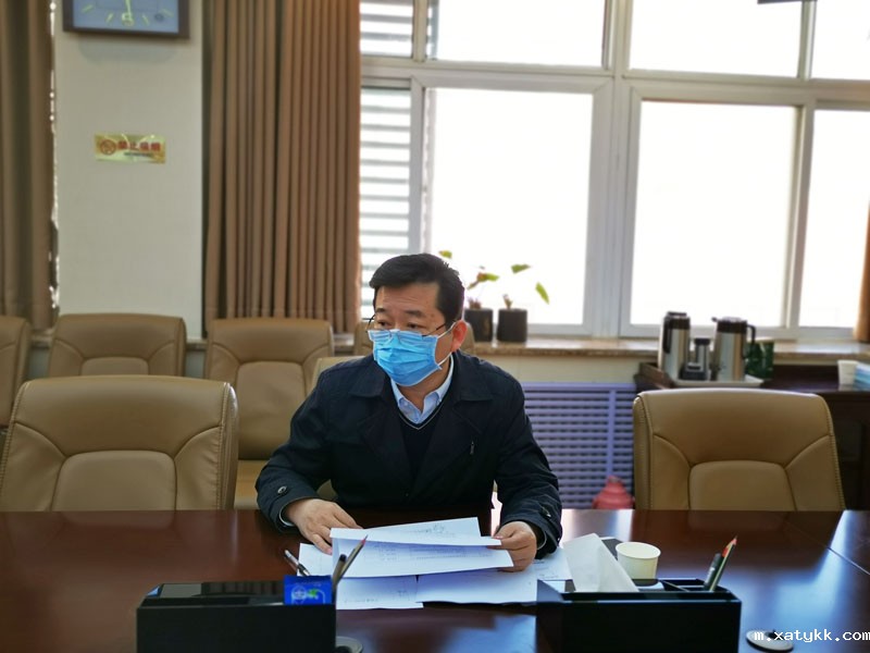 1584688948112743.jpg 4 张超副校长对中层干部进行培训.jpg