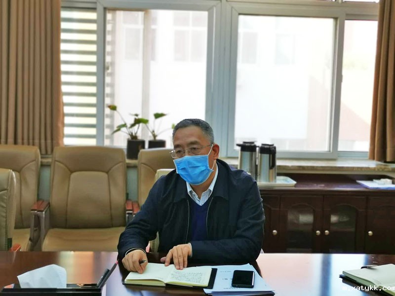 1584688959771387.jpg 5刘永谦副校长布置高三复学工作.jpg