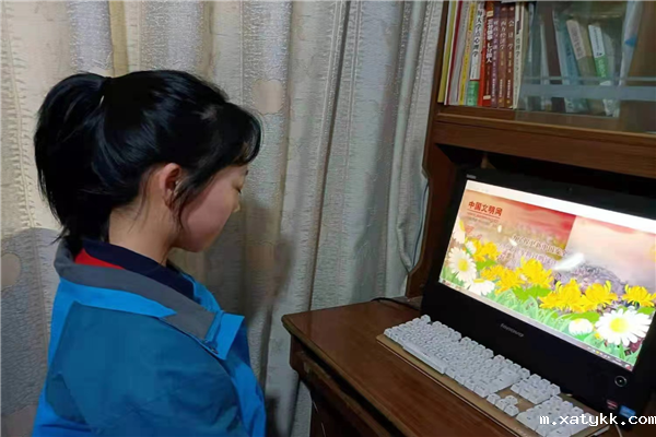 1618199193122119.png 6清明节网上祭英烈.png