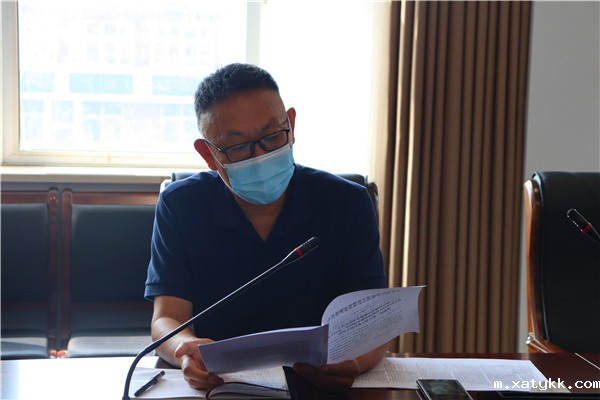 1631516596161283.jpg 3赵银堂书记部署新学期党建工作.jpg