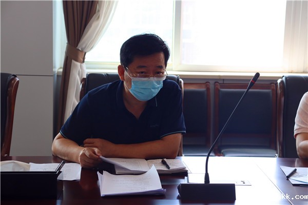 1631516610542759.jpg 4张超副校长安排学生返校工作.jpg