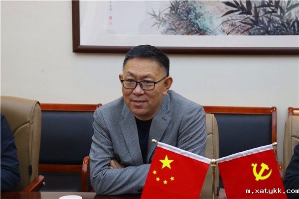 1634735141135808.jpg 2赵银堂书记对检查组的到来表示欢迎.jpg