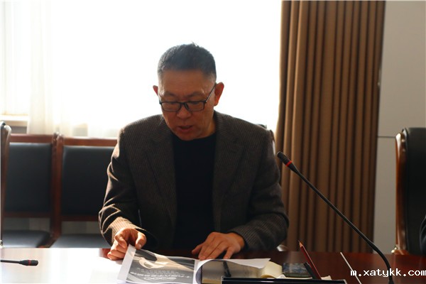 1637331158202679.jpg 2赵银堂书记领学.jpg