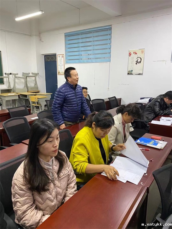 1637547836204142.jpg 4入党介绍人申建中同志表达自己意见.jpg