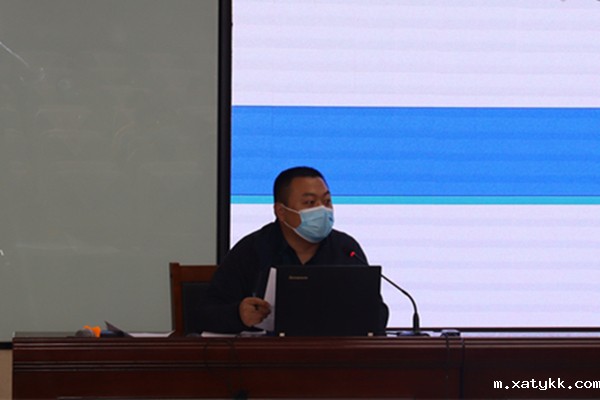 1648879935169975.jpg 1.教师发展中心主任杨森解读青年教师培训计划.jpg