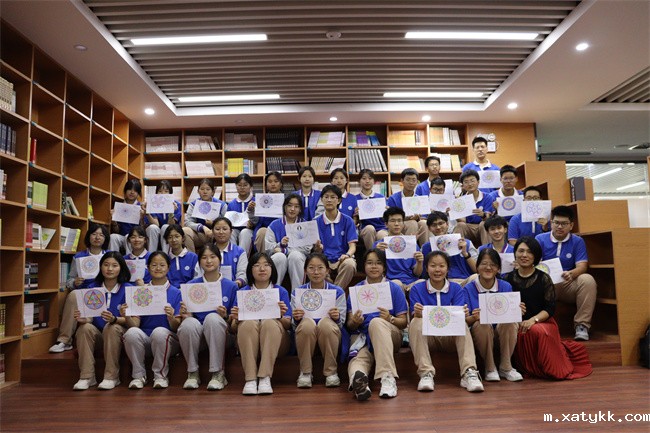 1684392354137787.jpg 8、合影留念.jpg