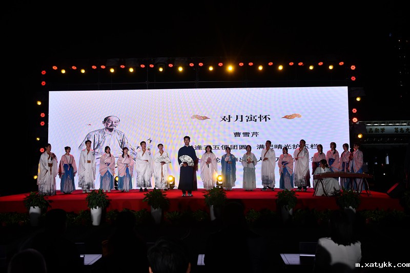 1696726047136690.jpg 3、再现红楼梦桥段.jpg