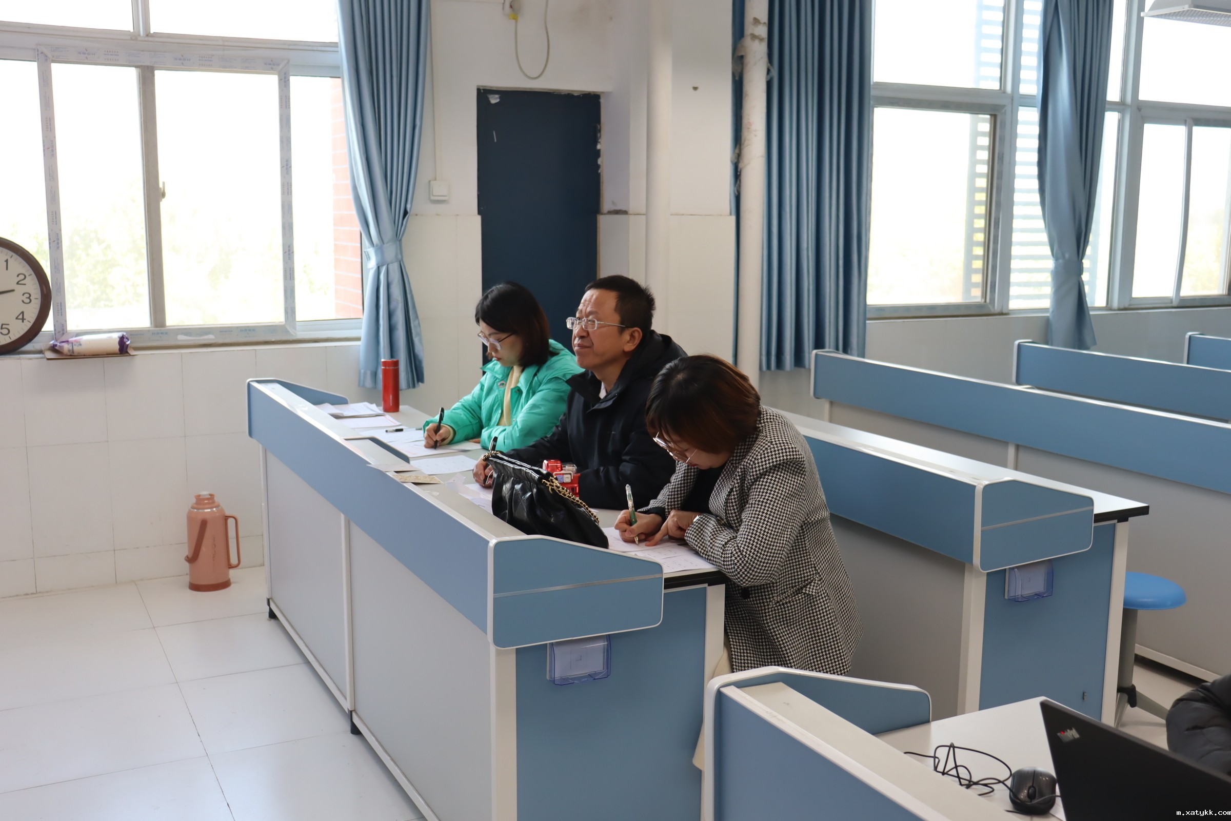 1699955882104532.jpg 5评委公正打分.JPG