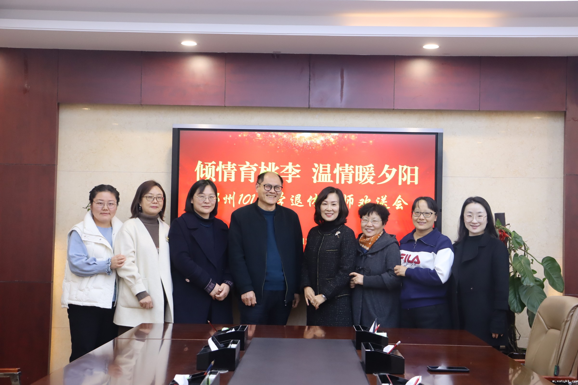 1700787611463021.jpg 5、合影留念.JPG