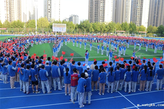 1760003715111422.jpg 9、运动会彩蛋:共祝祖国美好.jpg