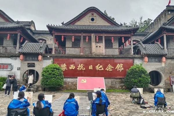 1760425073663119.jpg 5.jpg