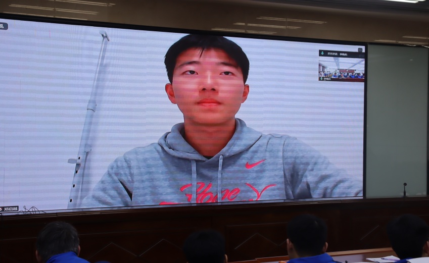 1774229340676760.jpg 3
25届优秀毕业生郑启越线上分享.JPG