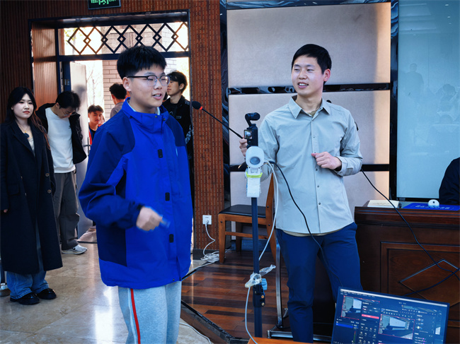 1774492254721083.jpg 10、师生互动.jpg